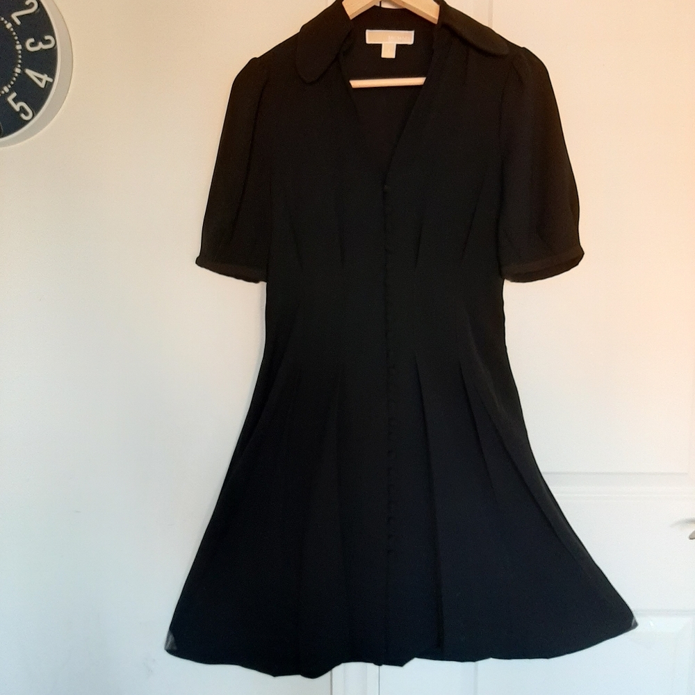 Dress - Picture 1 of 4